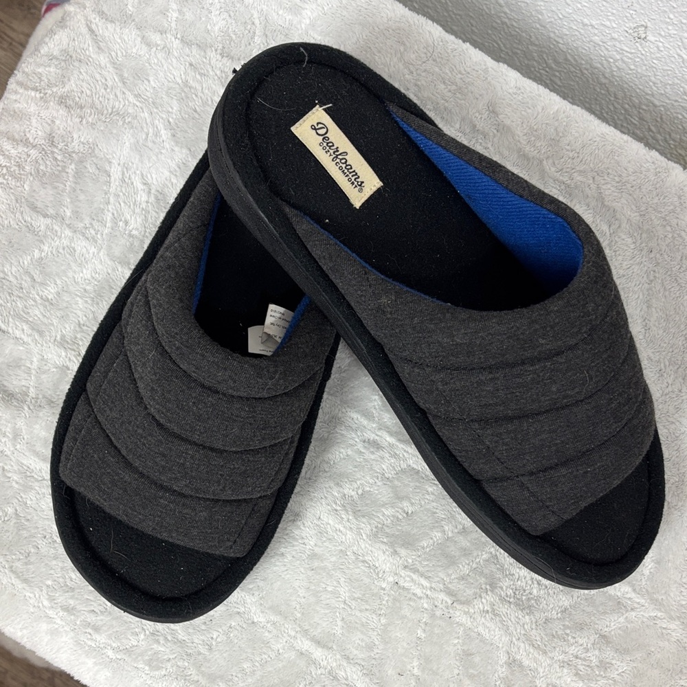 NWOT dearfoams Quilted Slide Slippers in Charcoal with Blue Lining. SZ 9.5